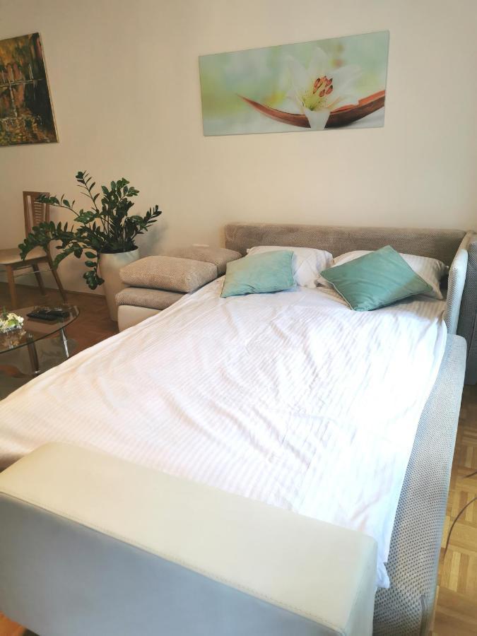 Cozy Apartment Ljubljana With Free Parking And Balcony Exterior photo